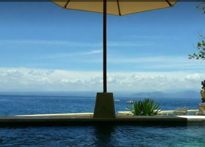 Cliff Front Villa